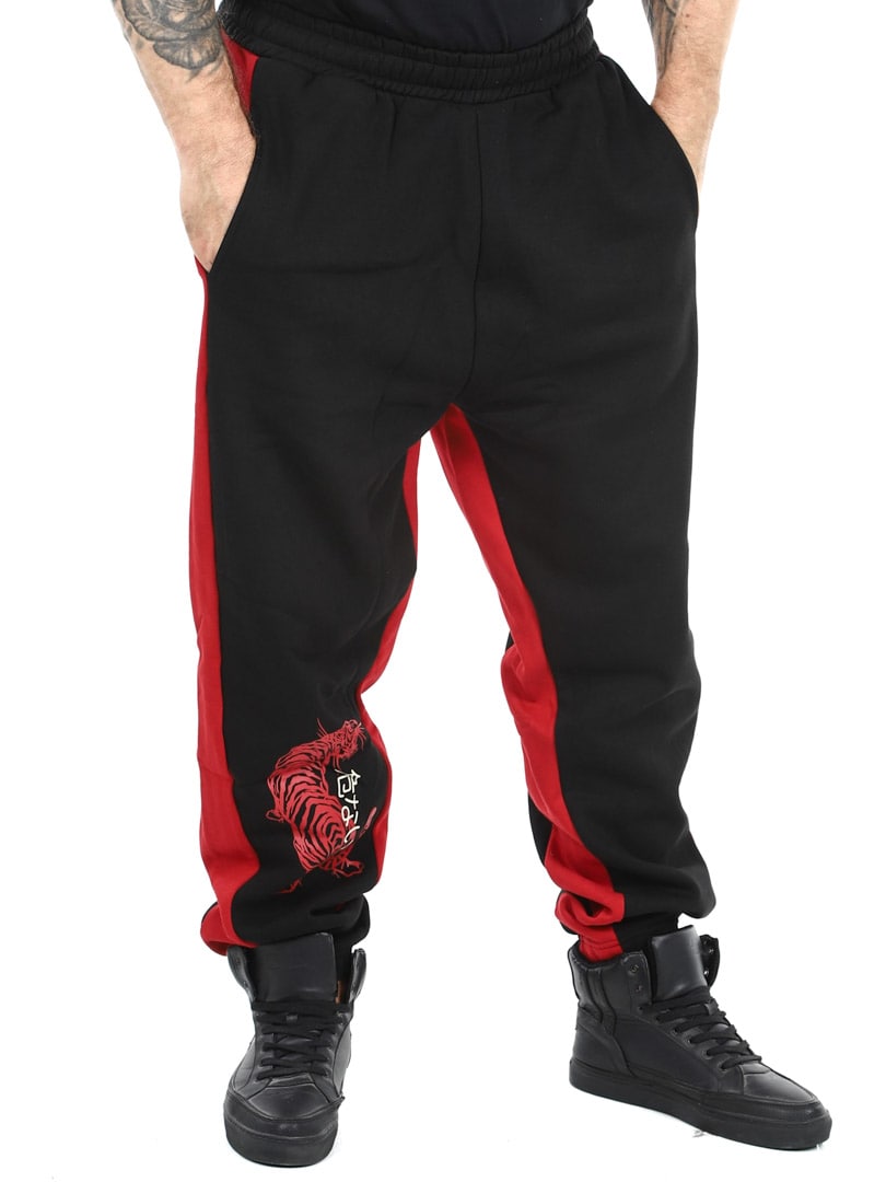 DNGRS Bold Sweatpants Black Red_2.jpg