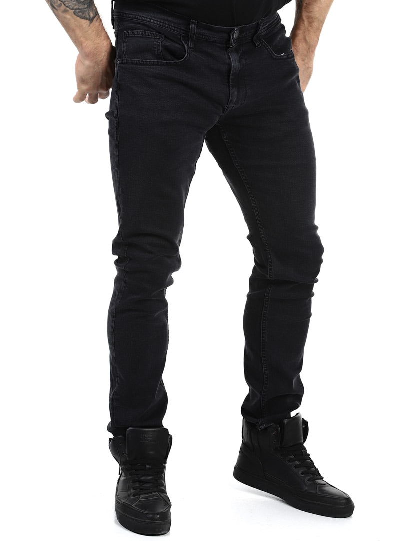 Rogue Twister Jeans - Black_3.jpg