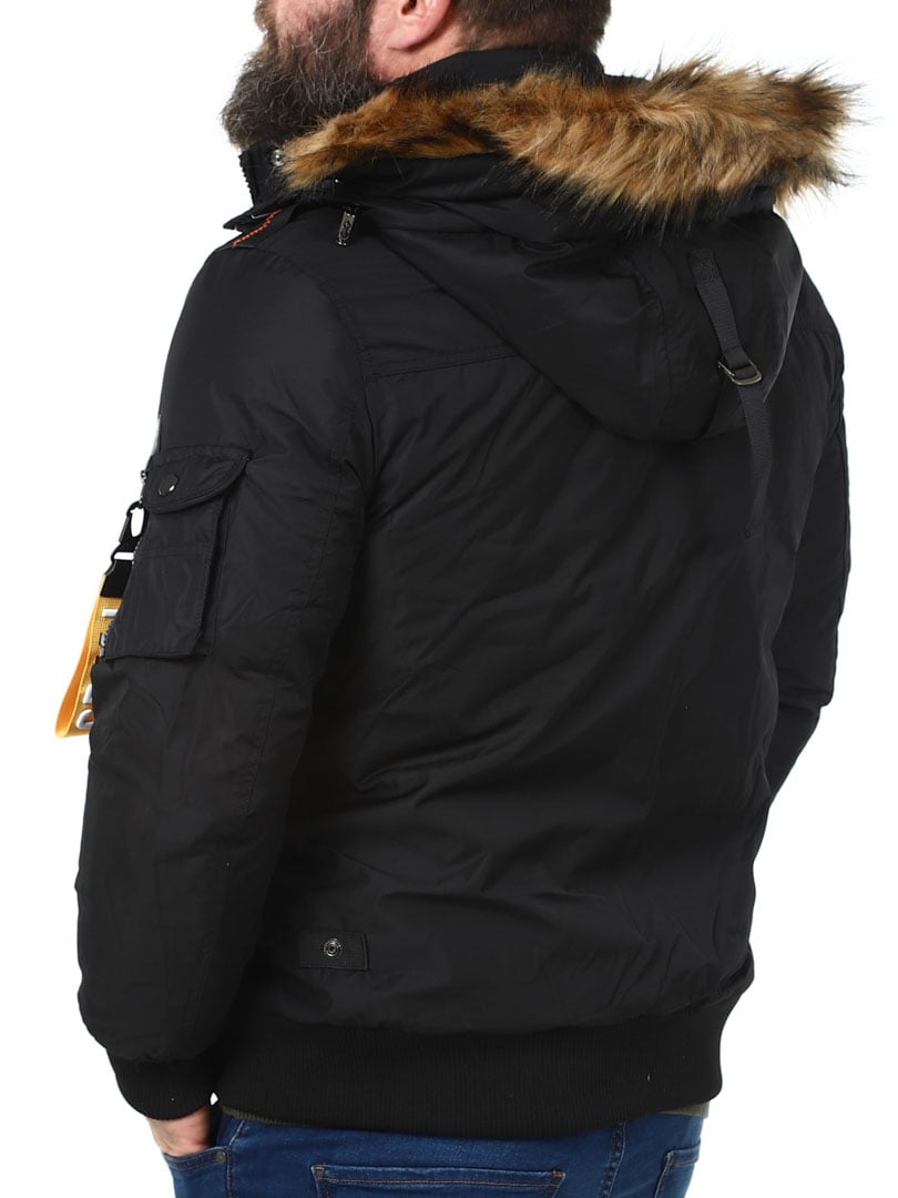 black Winterjacket with yelow details_7.jpg