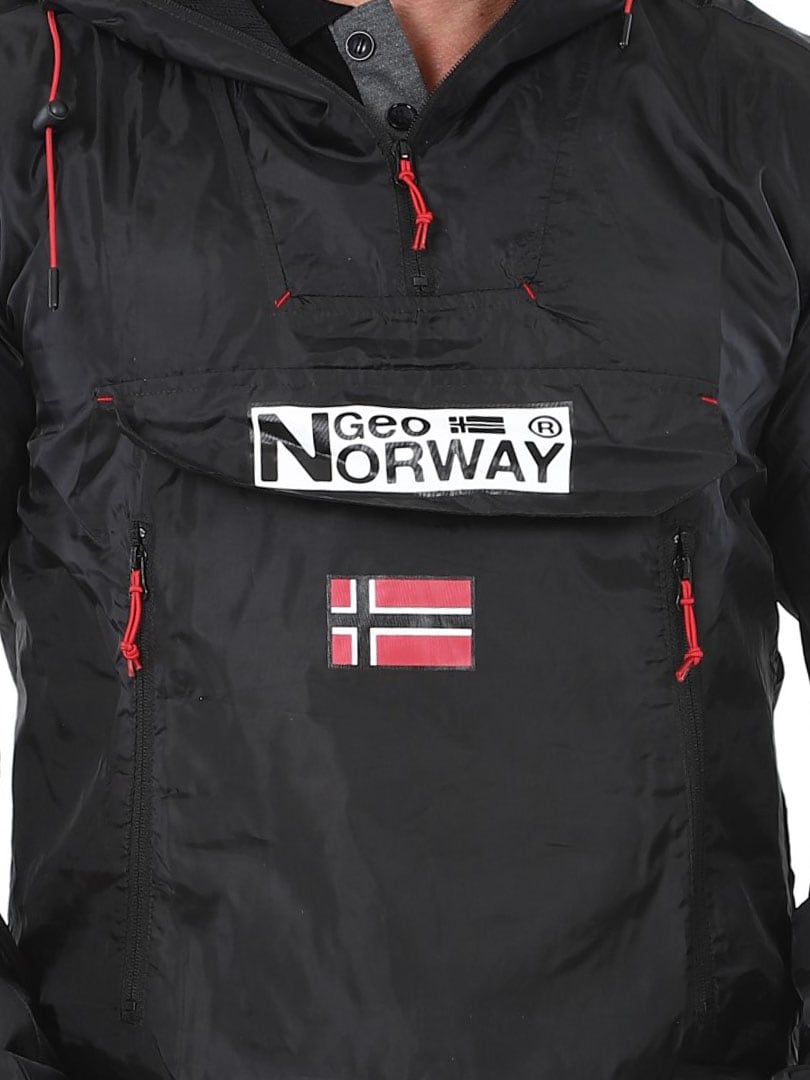 geo norway rain jacket_3.jpg