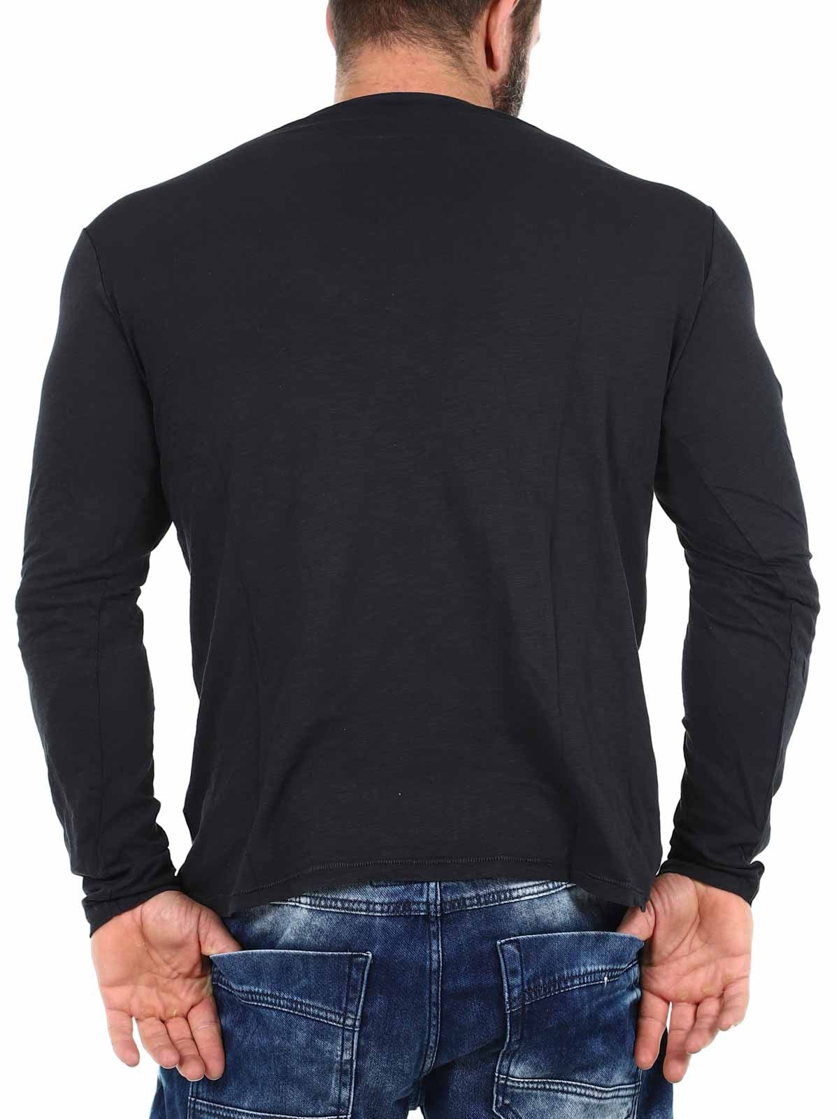 longsleeve black_5.jpg