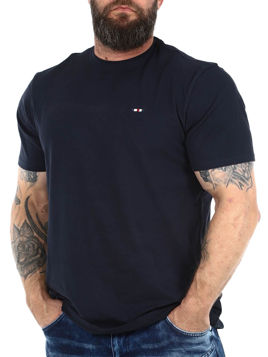 navy blue tshirt_3.jpg